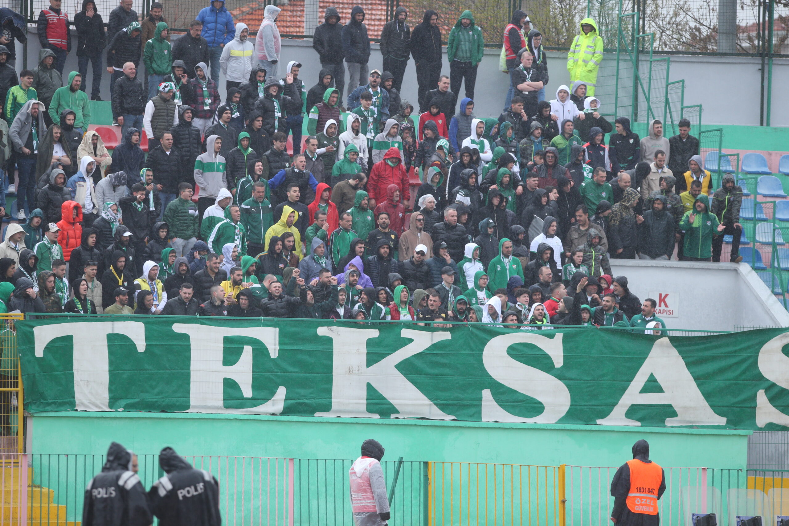 Bursaspor a Isparta ta büyük şok Kaderin acı cilvesi Olay