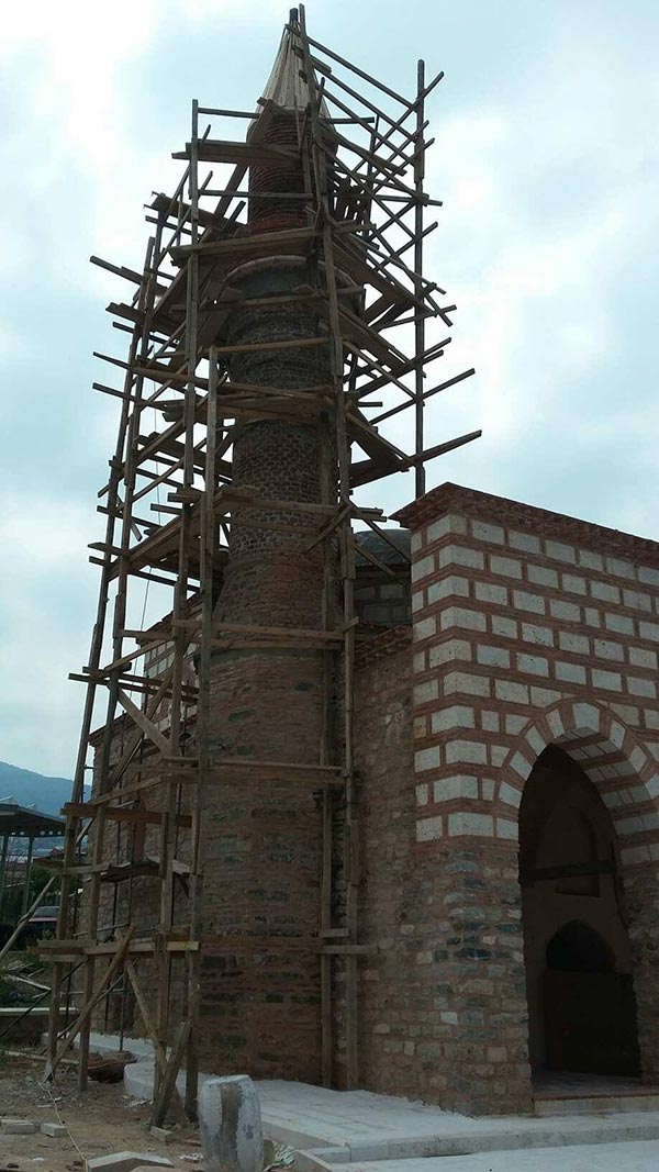 5.-yazi-icin-kefensuzen-camii.jpg