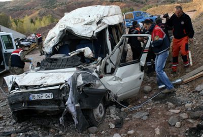 Güne acı haber ile başladık: 10 ölü, 24 yaralı