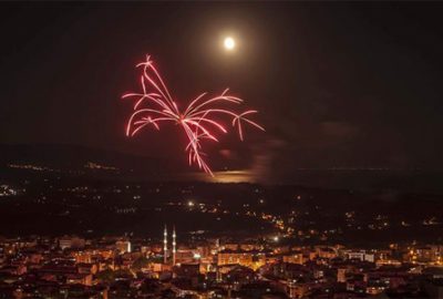 Orhangazi havai fişek gösteriyle aydınlandı