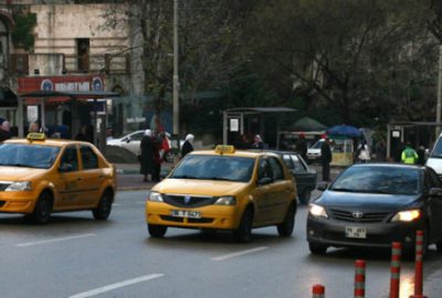 Taksiler ‘Bütünşehir’i yanlış anlayınca şehir merkezi taksi dolu