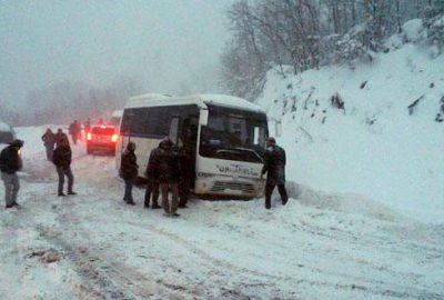 Kar yağışı Bursa’da ulaşımı da olumsuz etkiledi