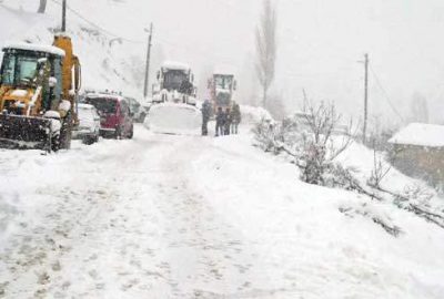 İznik’te 20 köy yolu kapandı