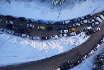 Uludağ’da trafik kargaşası