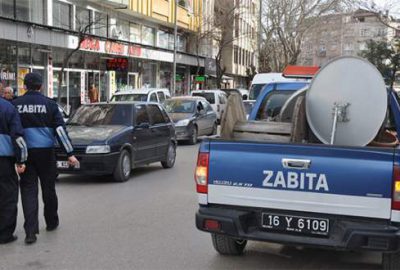 İnegöl’de kaldırımlar artık yayaların