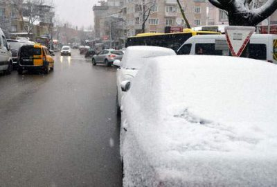 Bursa’da yoğun kar yağışı etkili oluyor!