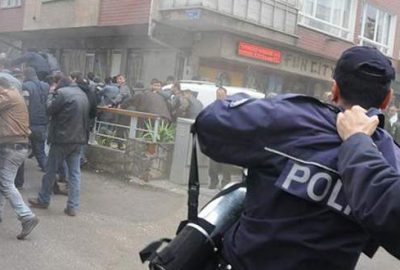 Amirinden polise: Sık ulan sık