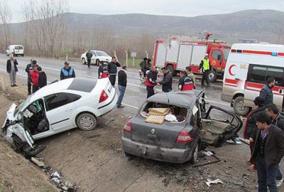 Türkiye’de bir saatte 137 trafik kazası oluyor