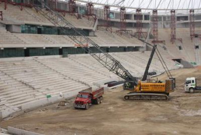 Timsah Arena yeni sezona yetiştirilmeye çalışılıyor