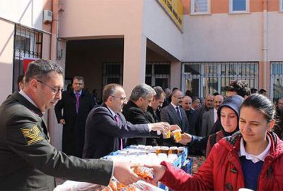 Öğrencilere Çanakkale menüsü