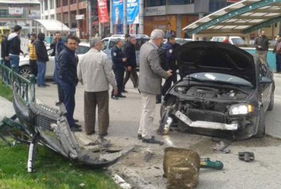 Bursa’da aşırı hız kaza getirdi