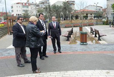 Yenibağlar’a nefes aldıracak meydan