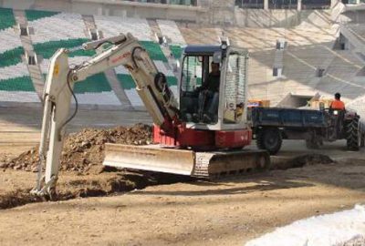 Timsah Arena’nın drenajı için kepçe vuruldu