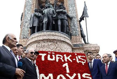 Türk-İş’ten Taksim Anıtı’na çelenk