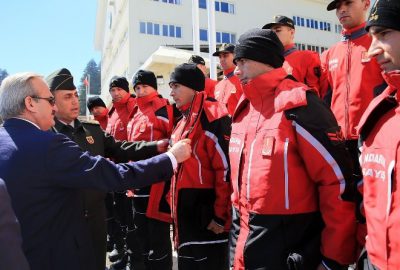 Validen Jandarma Arama Timlerine ödül