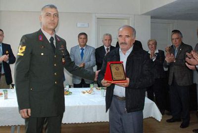 Yılın şoförü plaketle ödüllendirildi