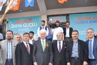 AK Parti seçim koordinasyon merkezi açıldı