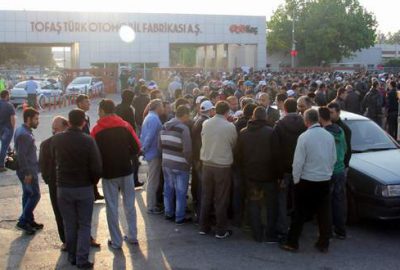 Eylem yapan işçilere son uyarı