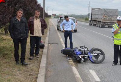 Bursa’da motosiklet sürücüsü ölümden döndü!