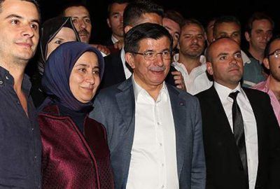 Davutoğlu, 11. Cumhurbaşkanı Gül’ün baba evini ziyaret etti