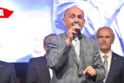 Bakan Müezzinoğlu’ndan miting havasında konuşma