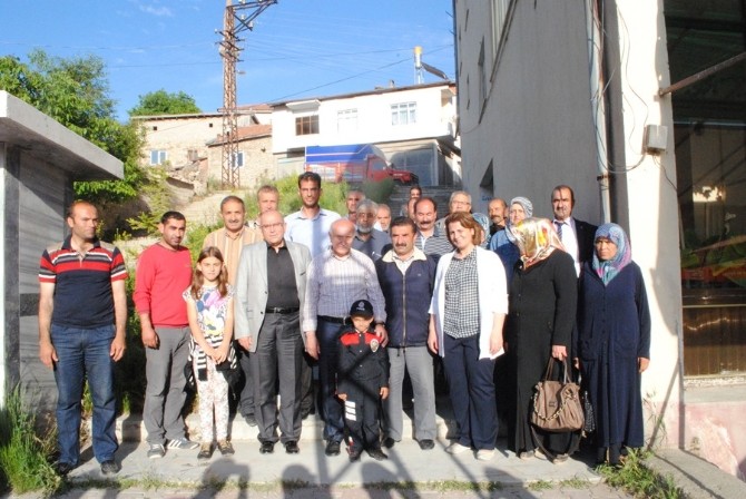 AK Parti İlçelere Teşekkür Ziyareti Gerçekleştirdi