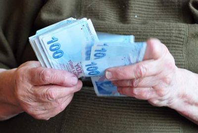 Hazine, 4 milyar 183,5 milyon lira borçlandı