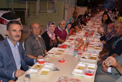 Gemlik Belediyesi’nin ilk iftarı Osmaniye’de