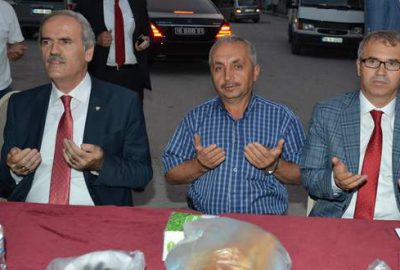 Altepe, vatandaşla iftar açtı