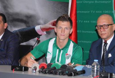 Tomas Necid’den Bursaspor’a 4 yıllık imza