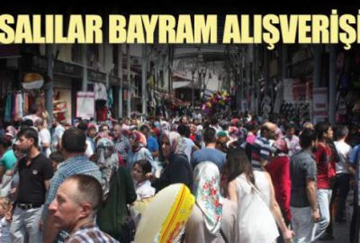 Yaklaşan Ramazan Bayramı için çarşılar doldu taştı