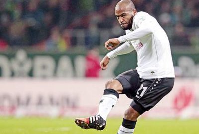 Briand koptu geliyor