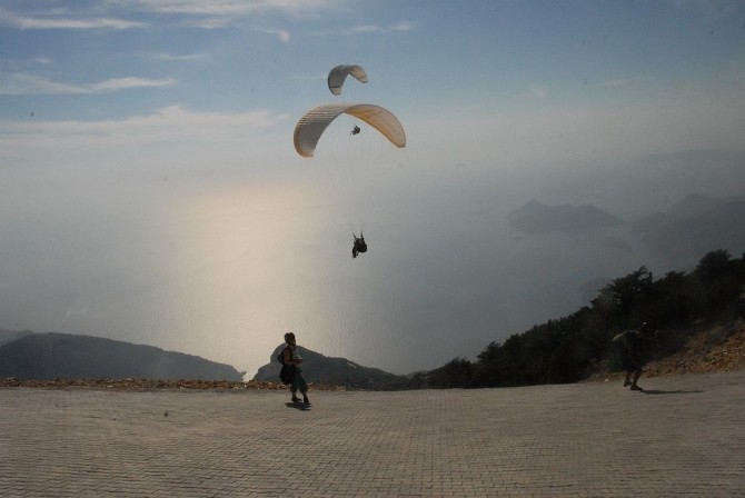 AK Partili Vekillerde Fethiye’ye Müjde