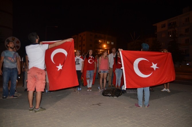 Gece Yarısı Terörü Kınama Eylemi