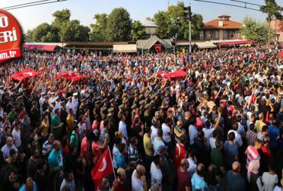 Bursa şehidini kalbine gömdü