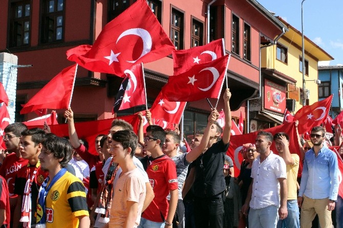 “Her Genç Öldükçe Ben Ağlıyorum”