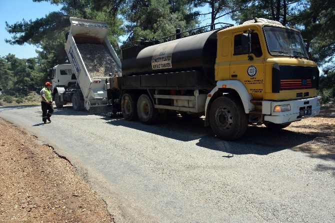 Büyükşehir Yollarda İyileştirme Çalışmalarını Sürdürüyor