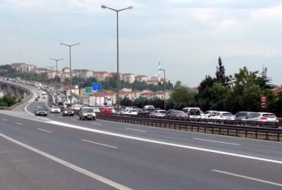 Bayram trafiğinde Arefe hareketliliği