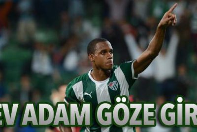 Dev adam göze girdi