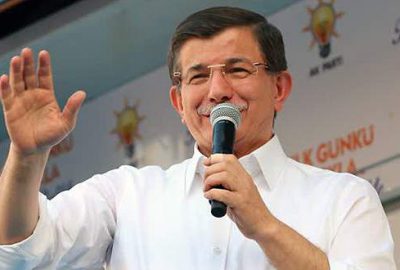 Davutoğlu’ndan HDP’ye: Terör örgütü ile selfie çekmekten vazgeç