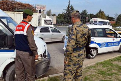 Bursa’da askeri araç kaza yaptı!