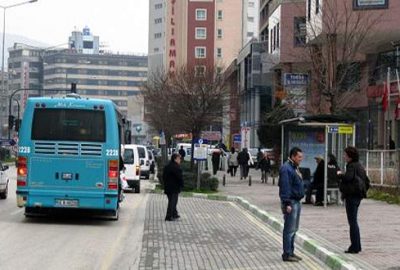 Cep telefonunu alıp kaçan kapkaççıyı vatandaşlar yakaladı