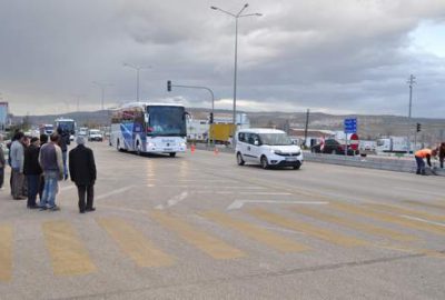 Kavşak düzenlemesine vatandaşlardan tepki