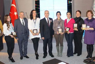 Başkan Bozbey’den iç denetçilere plaket