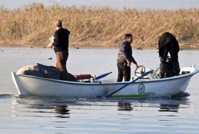 ‘Ekmek elden su gölden’