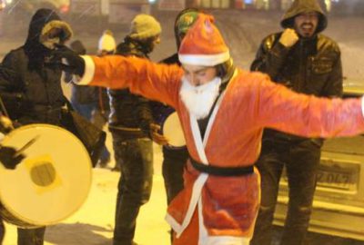 Uludağ’da Noel Baba’ya çiftetelli oynattılar