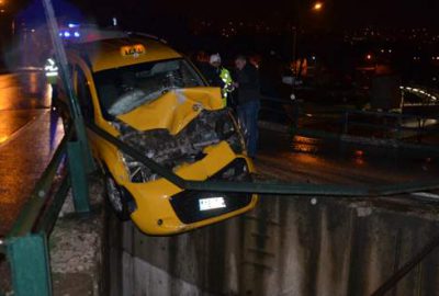 Bursa’da feci kaza! Ölümün kıyısından döndüler