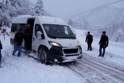 Kar yağışı dağ ilçelerinde hayatı olumsuz etkiliyor