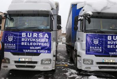 Bursa’dan Silopi’ye 2 TIR yardım malzemesi