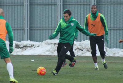 Bursaspor ara vermedi